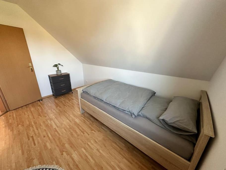Sonniges & Ruhiges Apartment Mit Balkon Nahe Berlin Цойтен Екстер'єр фото