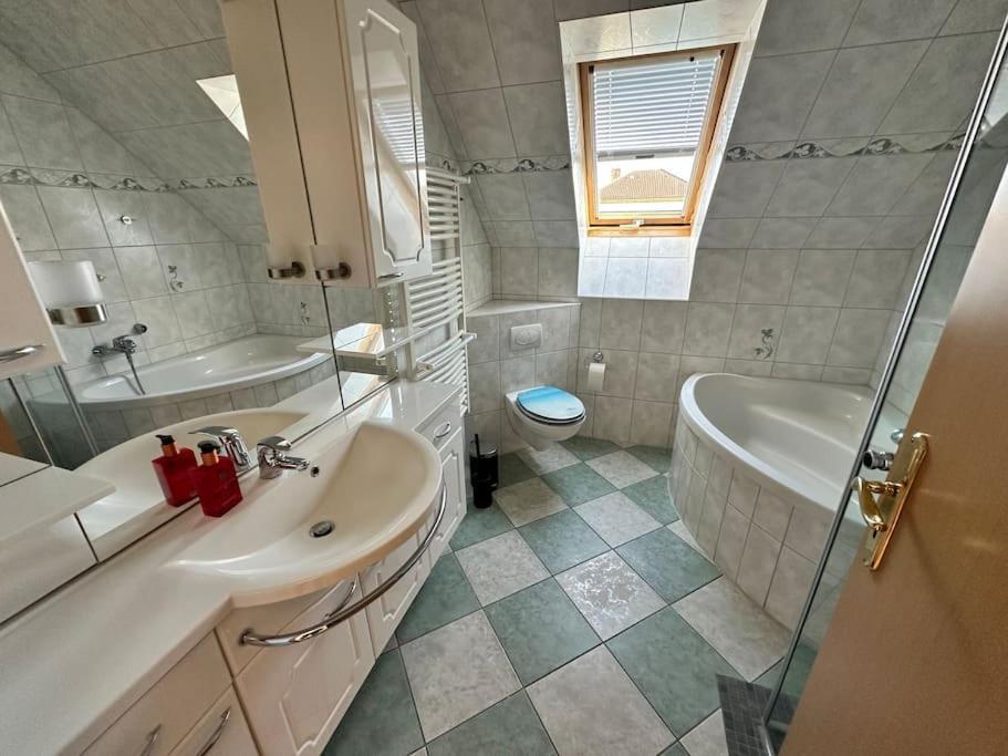 Sonniges & Ruhiges Apartment Mit Balkon Nahe Berlin Цойтен Екстер'єр фото